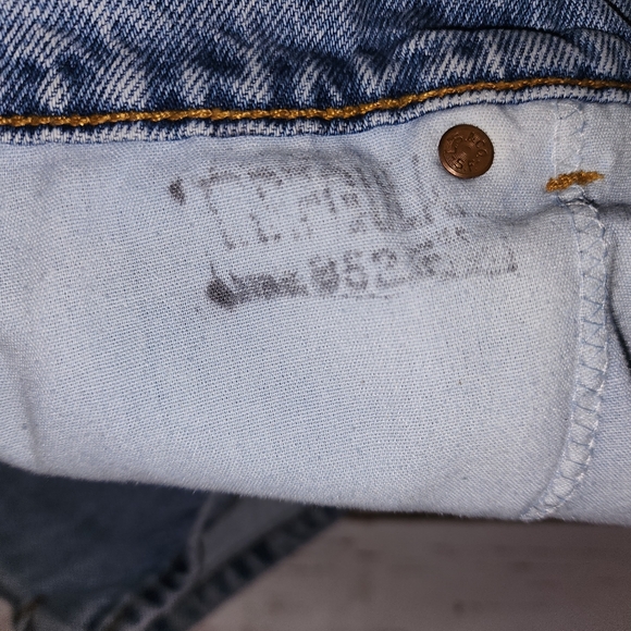 Levi Strauss & Co 912 Y2K Junior's 13 Jean  Shorts - Picture 3 of 5
